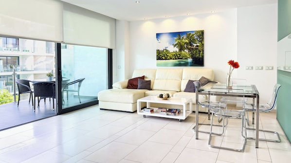 Las olas apartment 01