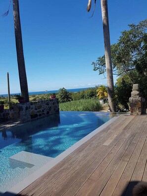 Vista a la piscina