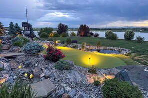 Shared Amenities | Backyard