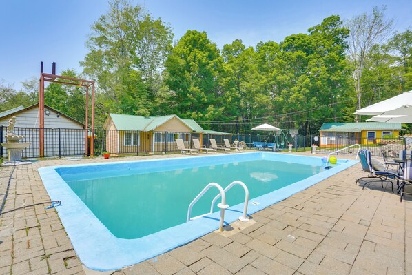 Mongaup Valley Vacation Rental | 2BR | 1BA | 600 Sq Ft | Step-Free Entry