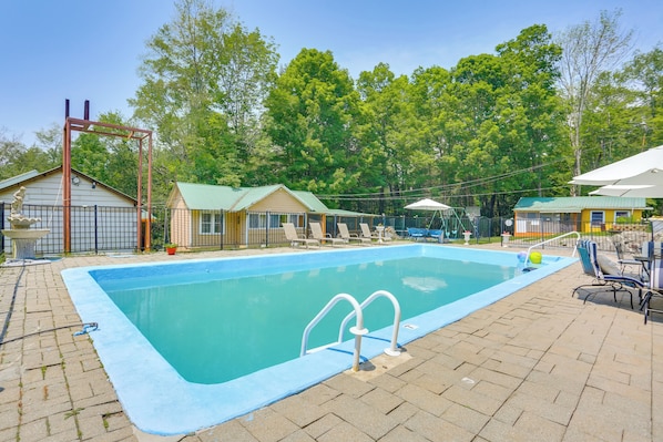 Mongaup Valley Vacation Rental | 2BR | 1BA | 600 Sq Ft | Step-Free Entry