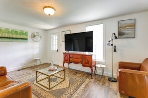 Living Room | 1st Floor | Central A/C & Heating