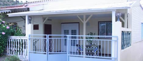 Façade