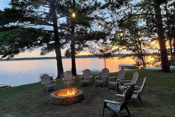 Crosslake Vacation Rental | 4BR | 2.5BA | 1,650 Sq Ft | Steps to Enter