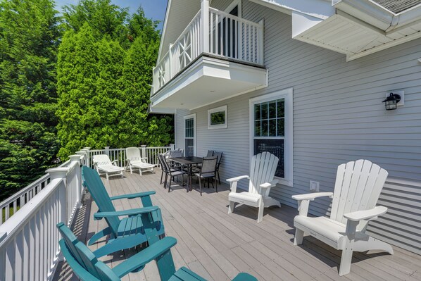 Narragansett Vacation Rental | 3BR | 1.5BA | Stairs Required | 1,509 Sq Ft