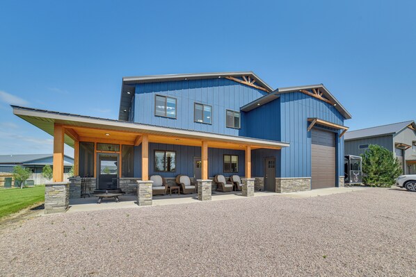 Pierre Vacation Rental | 3BR | 3BA | Stairs Required | 2,400 Sq Ft