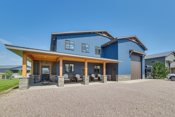 Pierre Vacation Rental | 3BR | 3BA | Stairs Required | 2,400 Sq Ft