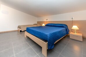 Autumn, Bedroom, Spring, Summer, Winter