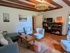 La Maison ForestiĂšre Saint-Loup-Nantouard