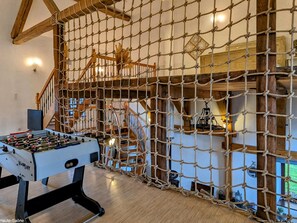 Spielezimmer