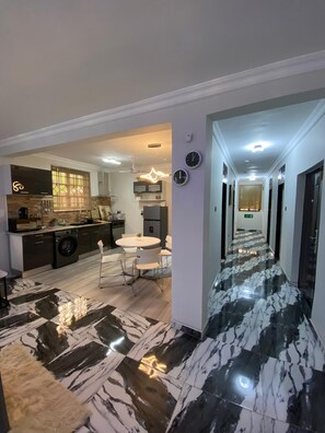 Open kitchen