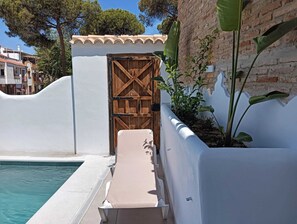 Vue sur piscine