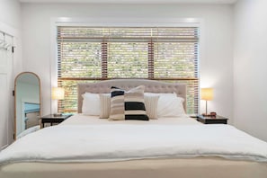 King Master Bed