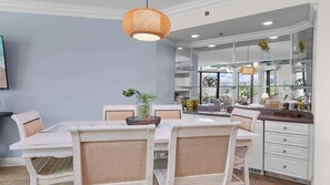Settle in at the 6-top dining table to start the day with breakfast, end the day with after-dinner dessert, or get some friendly competition going with a card game! 