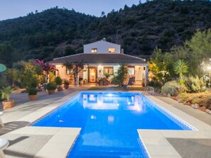 Vue sur piscine
