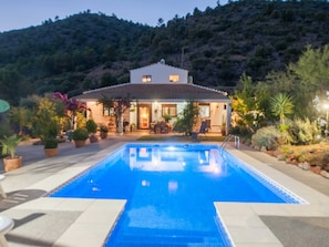 Vue sur piscine