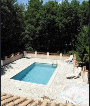 Vue sur piscine