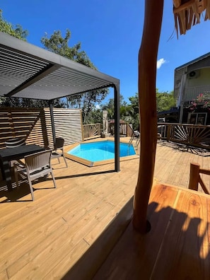 Vue sur piscine