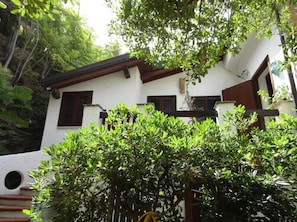 Façade