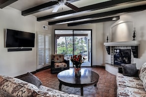 LIVING ROOM OUTWARD