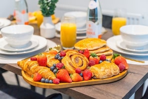 Breakfast meal