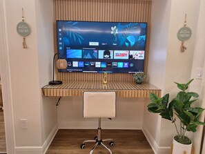 Air-conditioned workspace with Wi-Fi