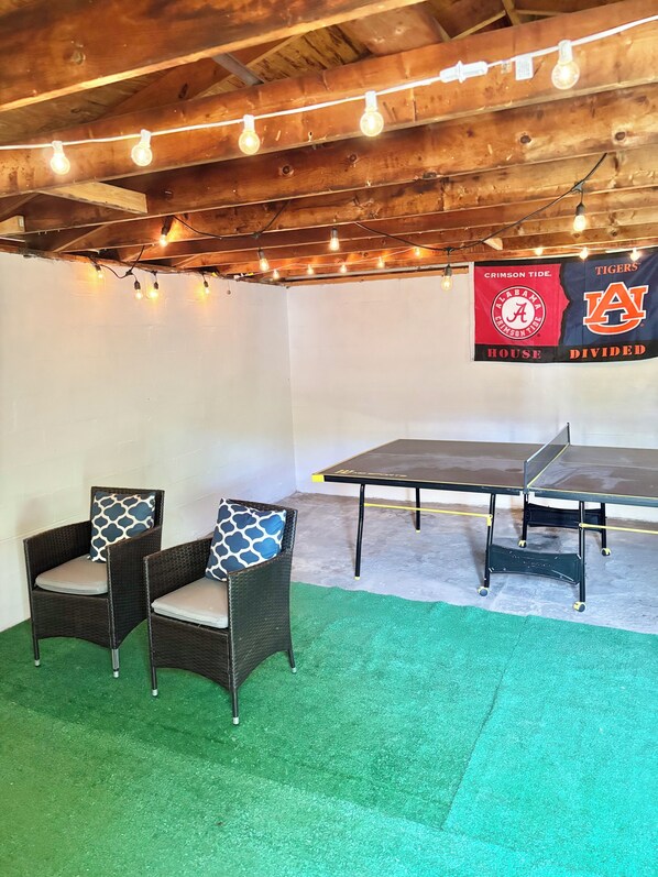 Spielezimmer