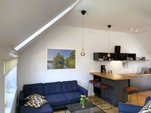 Wohnbereich mit Ecksofa