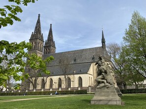 Ciel, Clocher, Flèche, Façade, Église, Point De Repère, Lieu De Culte, Médiéval Architecture