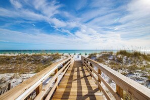Strand