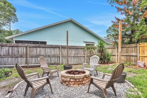 Backyard Fire Pit