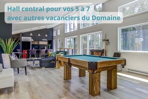 Spielezimmer