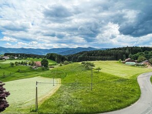 Sky, Grass, Green, Natural Environment, Grassland, Natural Landscape, Hill, Plain, Landscape