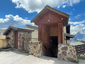 Exteriör