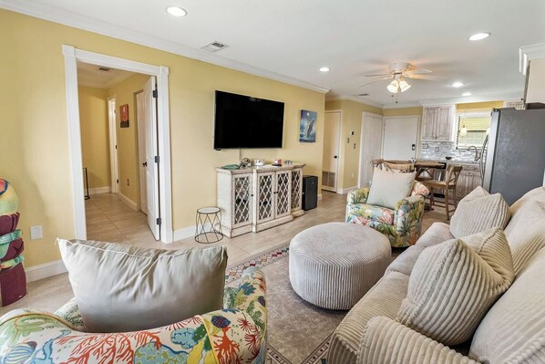 Casa Del Marina 211 - Signature Properties