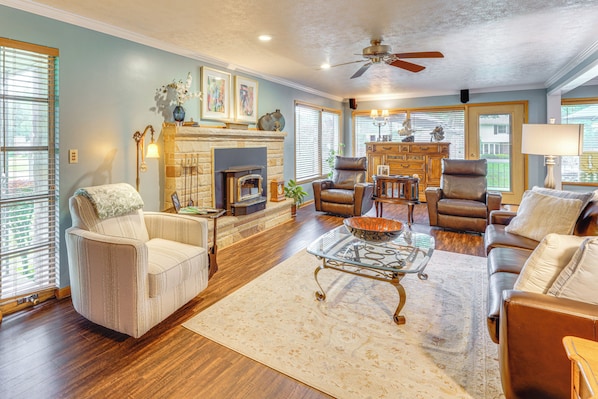 Canton Vacation Rental | 3BR | 2BA | 2,100 Sq Ft | 2 Steps Required