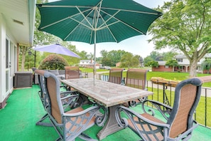 Furnished Balcony | Spacious Yard | Fire Pit | Charcoal Grill