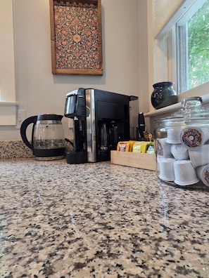 Combination Drip/Single Cup Coffee Maker and Electric Tea Kettle