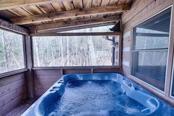 Bain à remous extérieur
