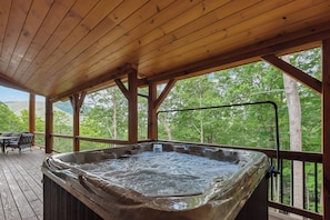 Bain à remous extérieur