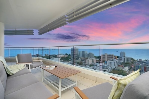 Relax and take in the breath-taking views of the Darwin Harbour from the 25th level.