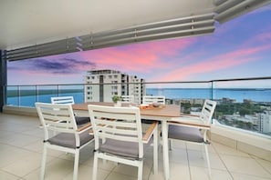 Outdoor dining setting for 6 with incredible views over Darwin.