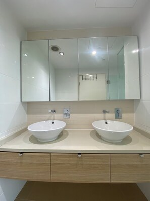 Double sink bathroom