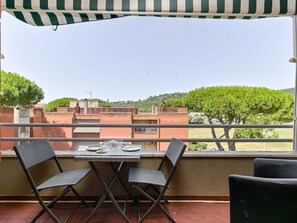 Möbel, Wohnung, Balkon, Stuhl, Gartenmöbel, Tisch Im Freien, Holzbeize, Kaffetisch, Küche & Esszimmer Tisch, Armlehne