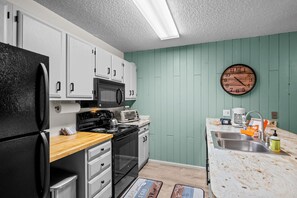 Everything you need to feel at home, right here in the heart of the kitchen