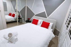 Bedroom - 3 with Queen Bed