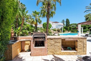 Outdoor kitchen.