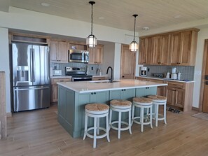 SummersDLkitchen3