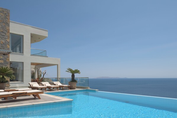 Let Candia Lux Villa welcome you to beachfront elegance and pure serenity.