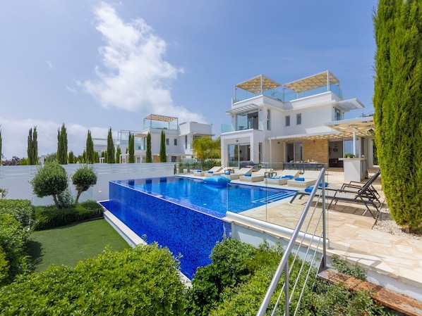 pool area